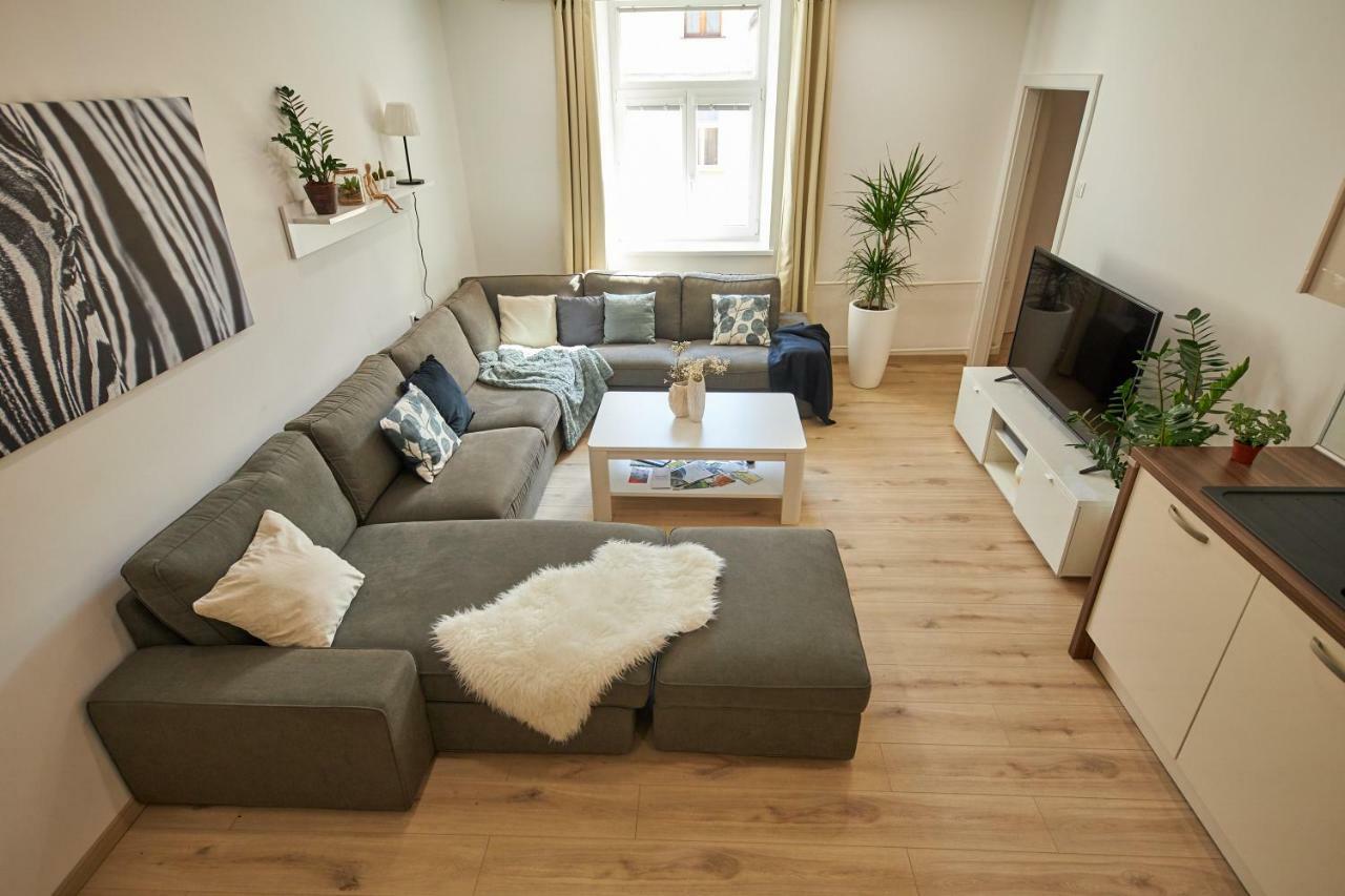 Le Monde Apartment Bratislava - Amazing 5Bdr In Downtown Exteriör bild